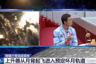 一己之力打花比赛！拉塞尔17中9得到26分6板3助4断1帽